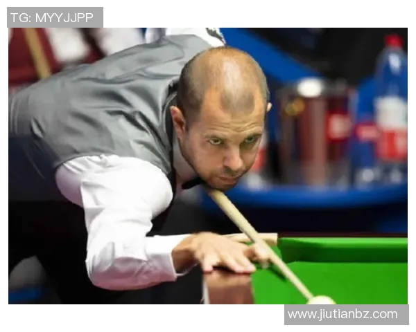 冠伯顿与加的夫城的激战预告：谁将赢得这场关键对决的胜利