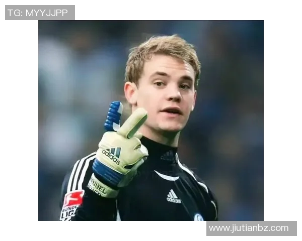 诺伊尔：守护球门的传奇门将与他的辉煌职业生涯回顾